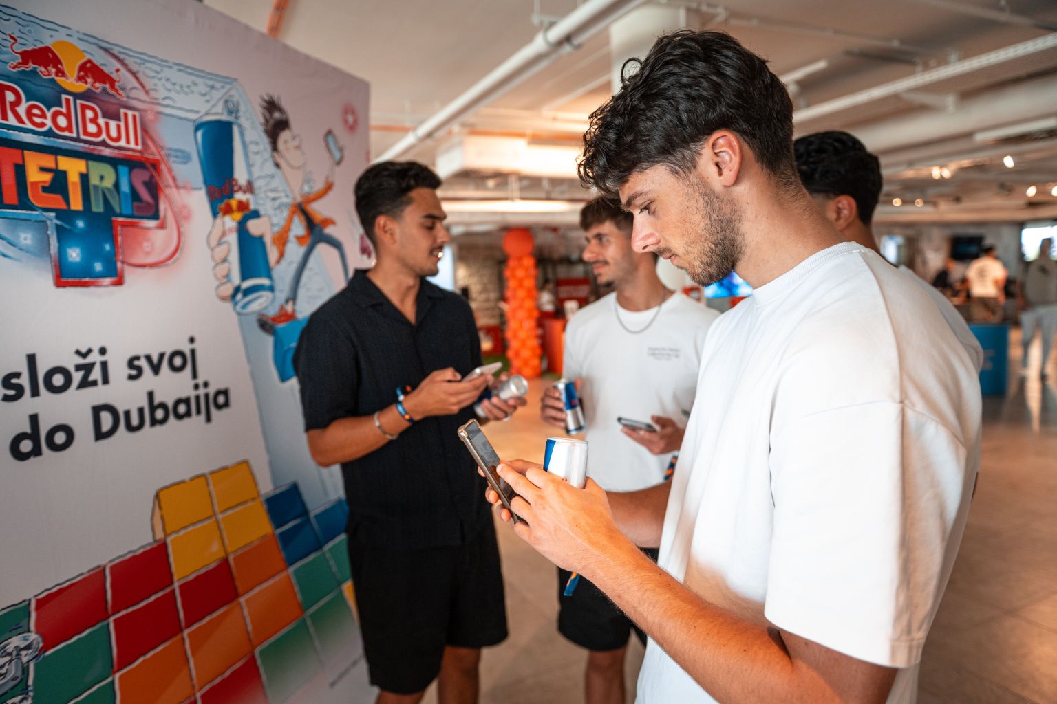 Red Bull Tetris: Legendarna igra se vraća u novom izdanju Red Bull Tetris