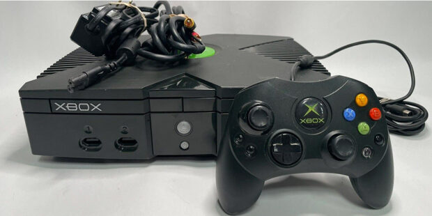 Xbox ponovo diže cene: razvojni komplet sada košta 2.000 dolara! Xbox Dev Kit